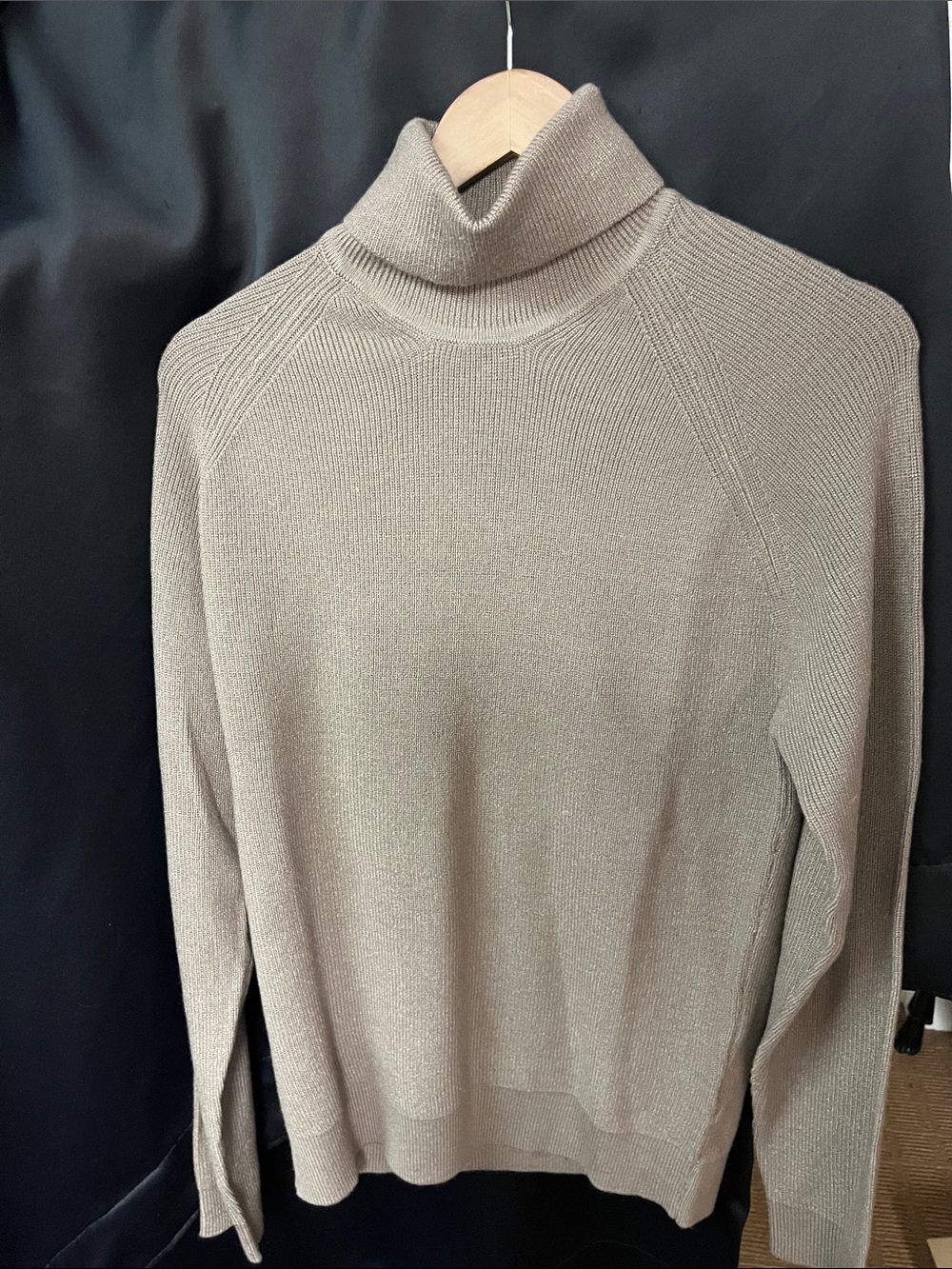 Kenneth Cole men’s turtleneck sweater size M